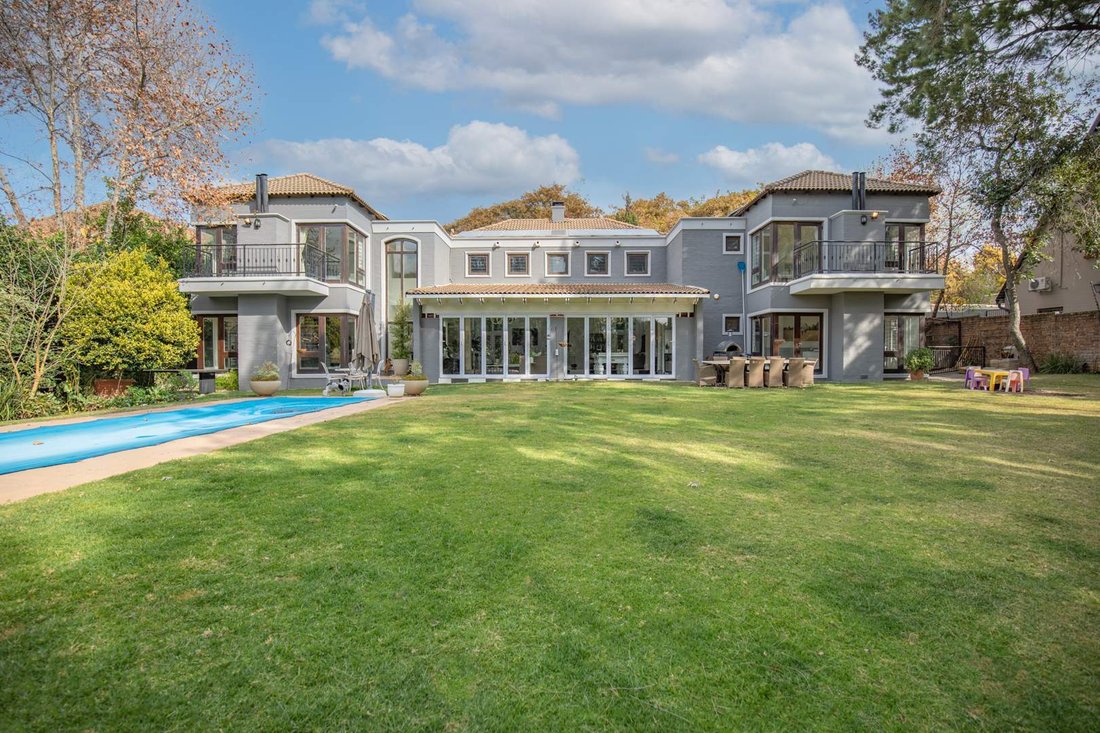 House in Bryanston, Gauteng, South Africa 3 - 19136533