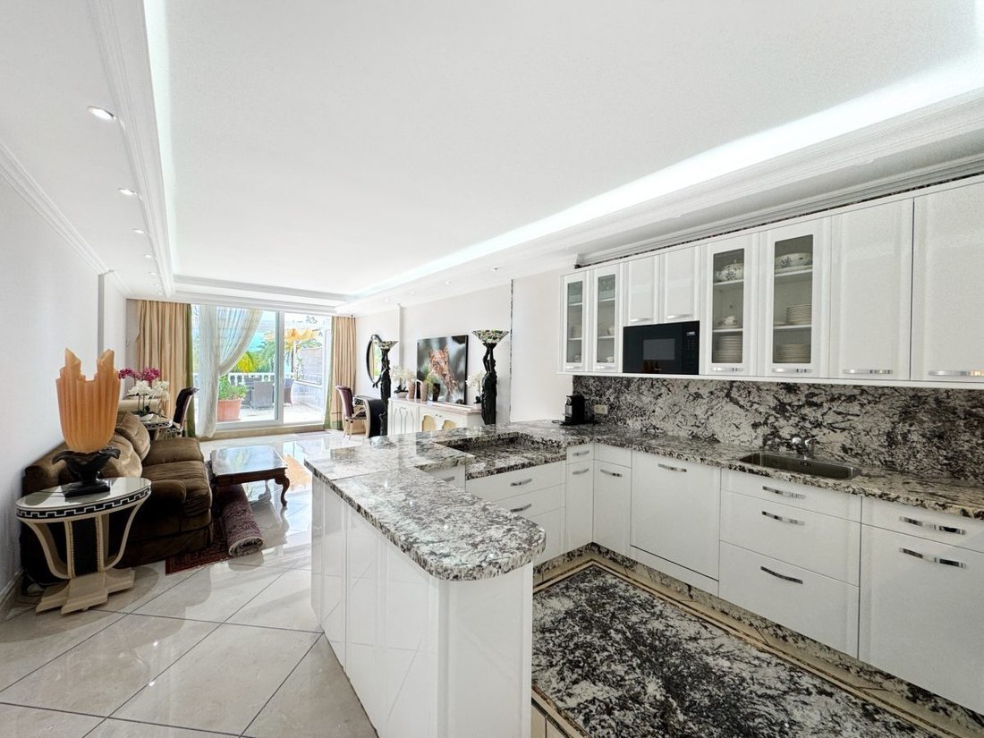 Apartment in Puerto Banus, Marbella, Spain 3 - 19136558