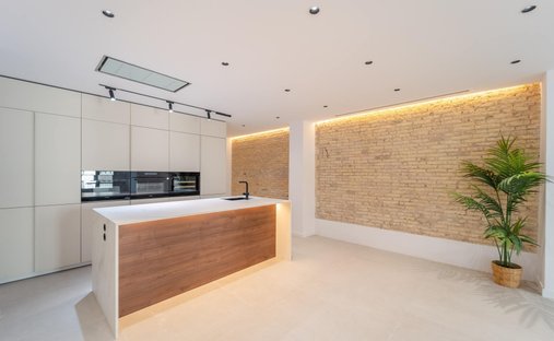 Apartment in Extramurs, Valencia, Spain 1