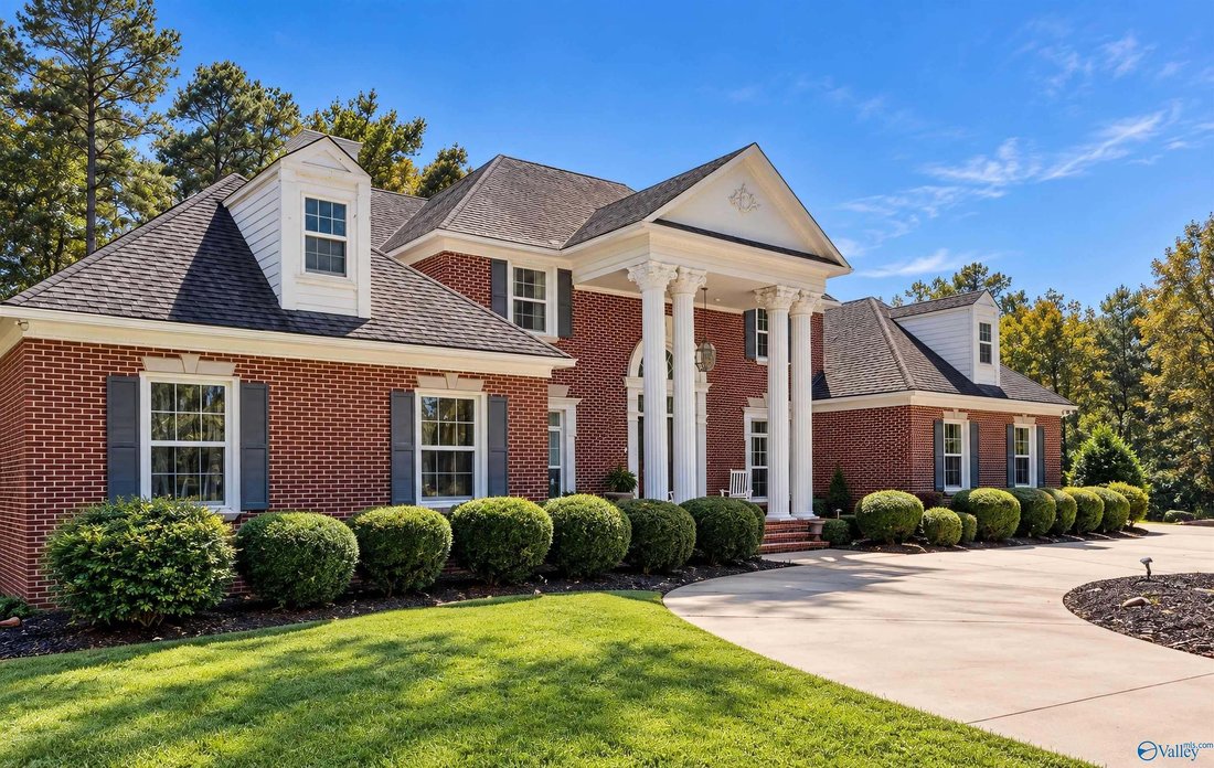 House in Decatur, Alabama, United States 1 - 19136440