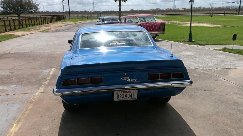 Coupe in Glendale, United States 4 - 19136479