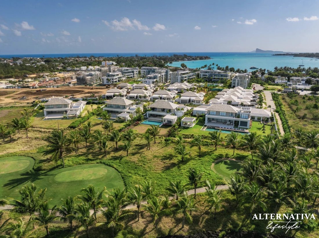 Villa in Grand Baie, Rivière du Rempart District, Mauritius 2 - 19136519