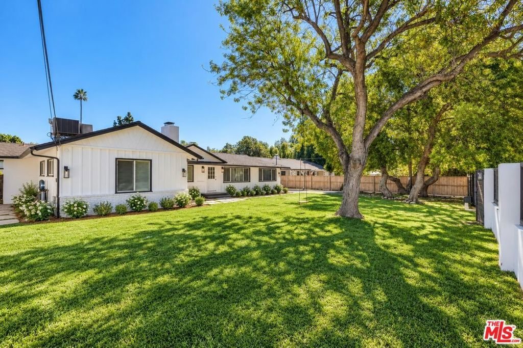 House in Los Angeles, California, United States 4 - 19136435