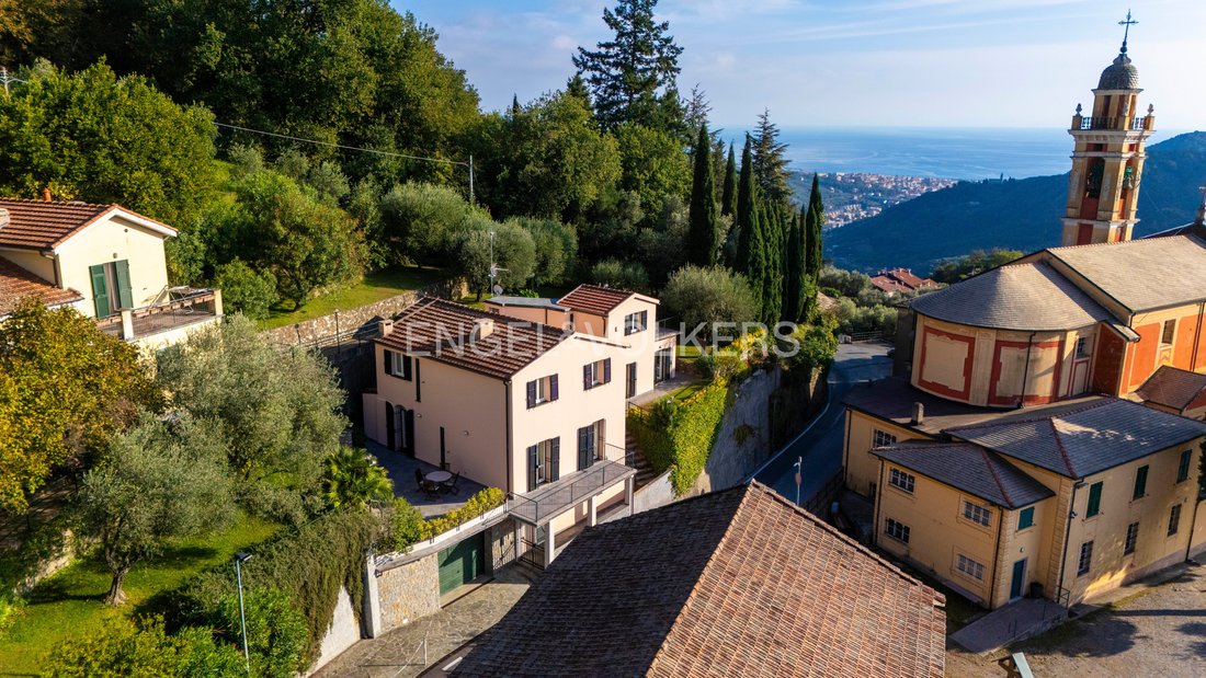 Villa in Leivi, Liguria, Italy 1 - 19136662