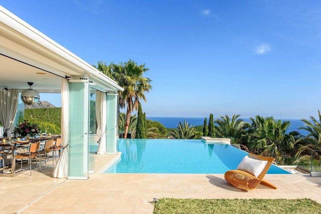 Villa in Roca Llisa, Santa Eularia des Riu, Balearic Islands 3 - 19136666