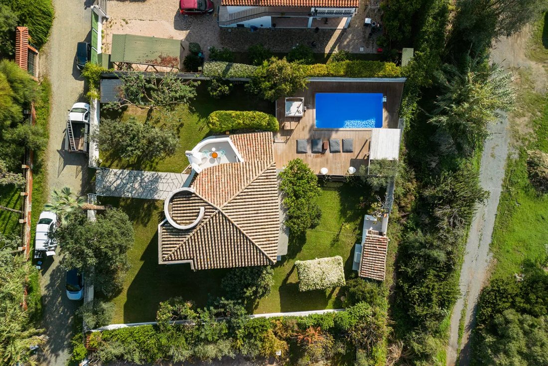 Villa à Sarroch, Sardaigne, Italie 2 - 19137107