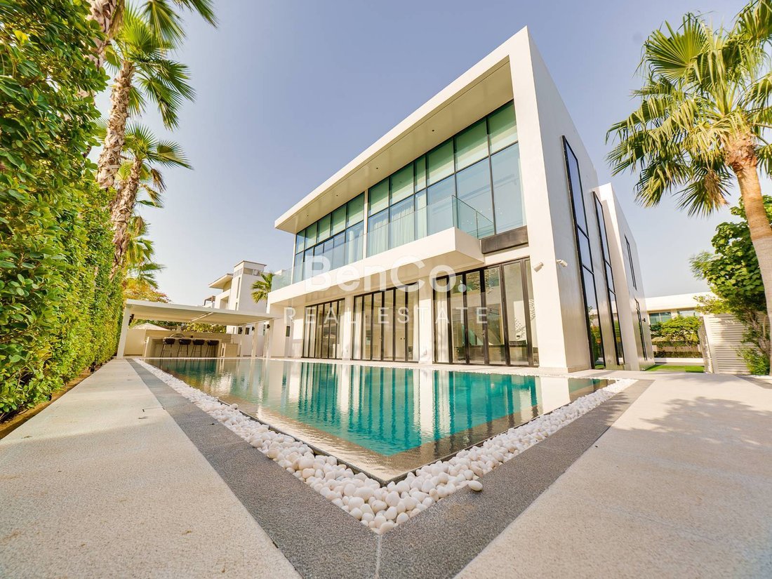 Villa in Hadaeq Sheikh Mohammed Bin Rashid, Dubai, United Arab Emirates 1 - 19136597