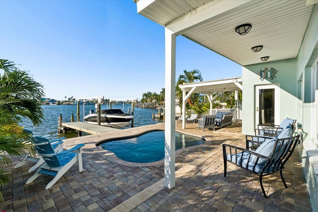 Maison à Madeira Beach, Floride, États-Unis 2 - 19136765