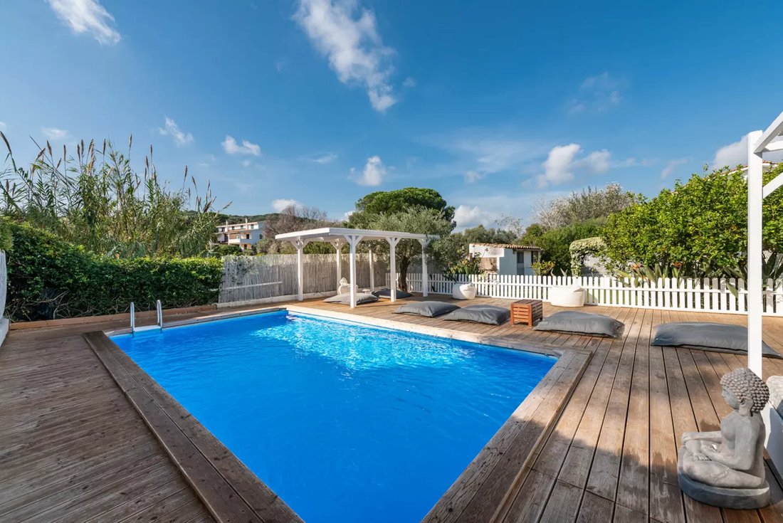 Villa à Sarroch, Sardaigne, Italie 5 - 19137107