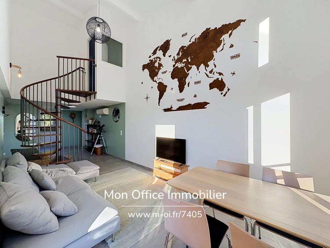 Appartamento a Grimaud, Provenza-Alpi-Costa Azzurra, Francia 3 - 19135678