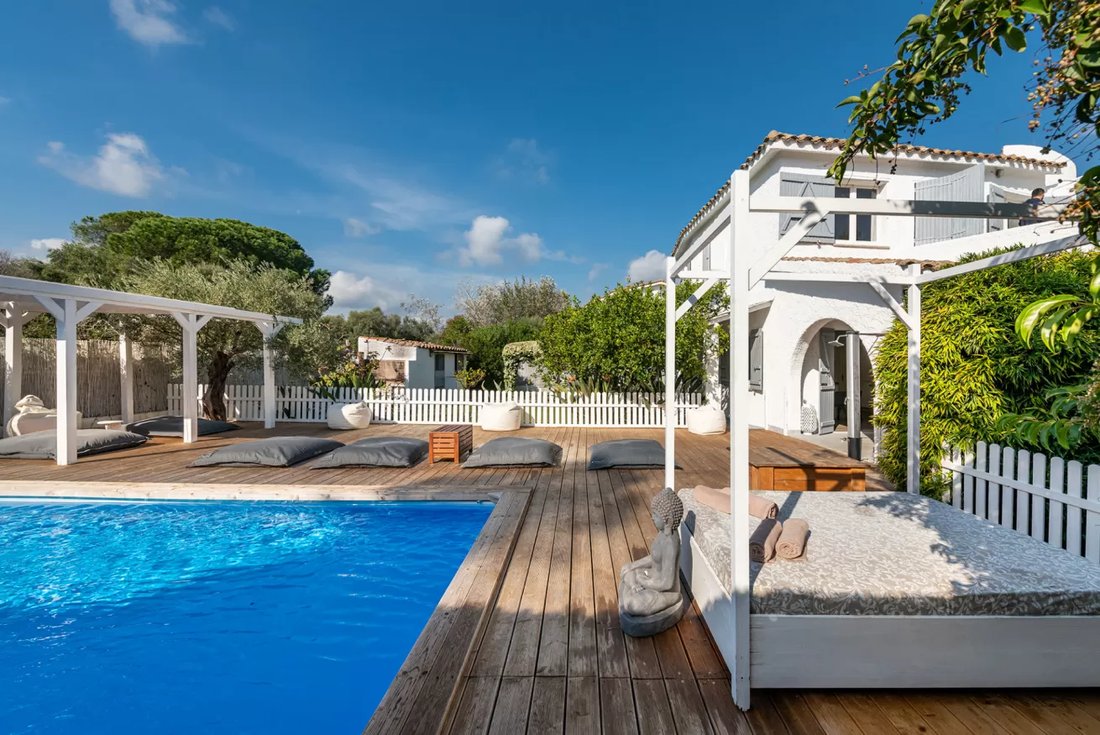 Villa à Sarroch, Sardaigne, Italie 4 - 19137107