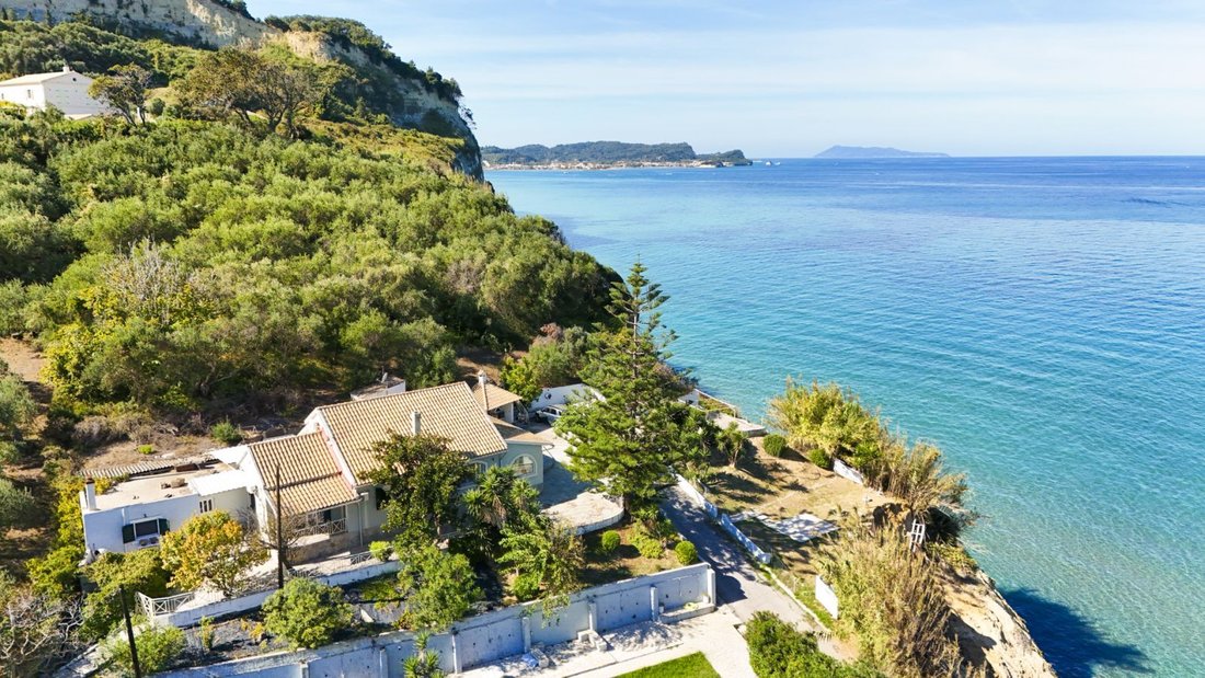 Villa in Northern Corfu, Peloponnese, Western Greece and the Ionian, Greece 2 - 19137036