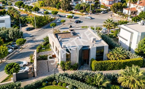 Villa in İzmir, İzmir, Turkey 1
