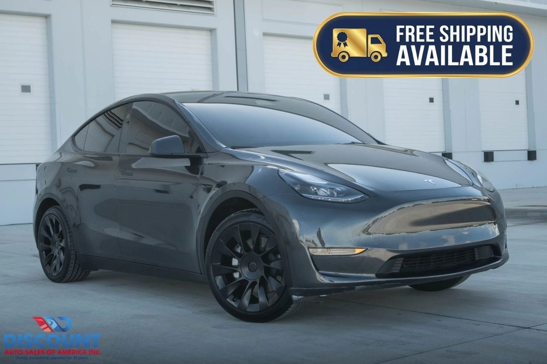 Suv in Opa Locka, FL, United States 1 - 19058481