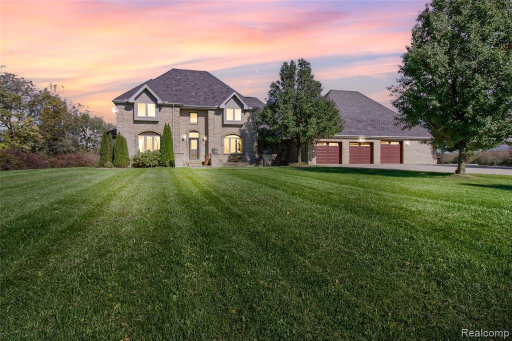 House in Newport, Michigan, United States 2 - 19137013