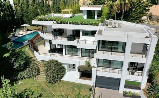 Villa in Can Furnet, Santa Eularia des Riu, Balearic Islands 1