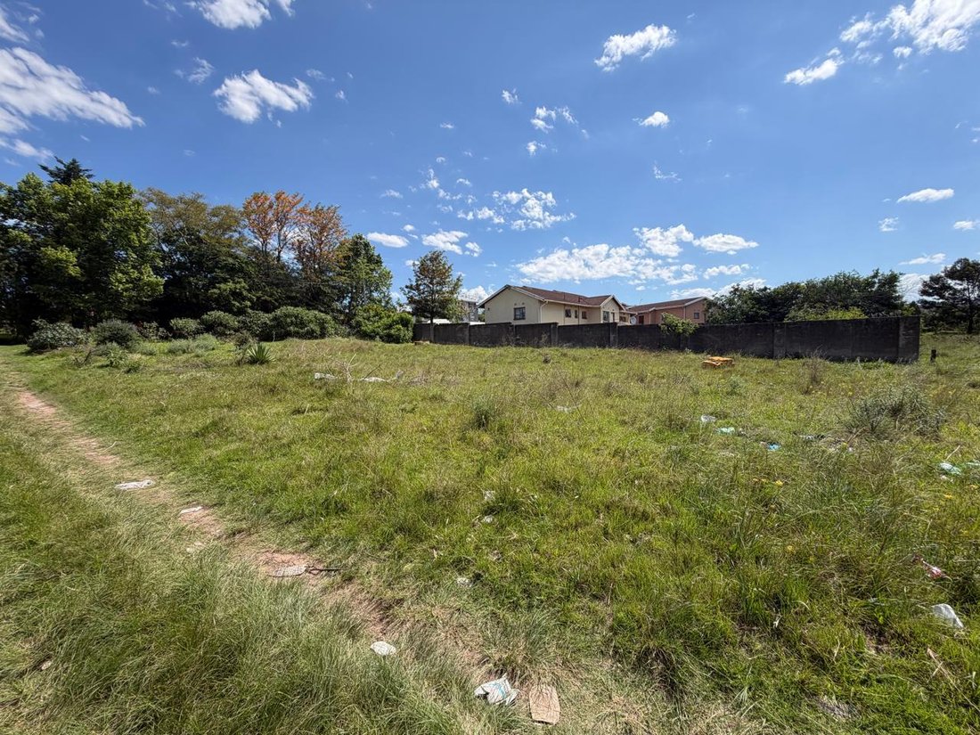 Land in Mthatha, Eastern Cape, South Africa 3 - 19137100