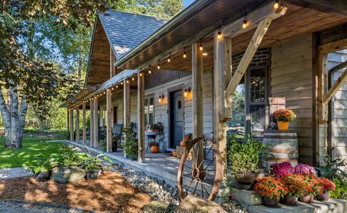 Haus in Whitchurch–Stouffville, Ontario, Kanada 1