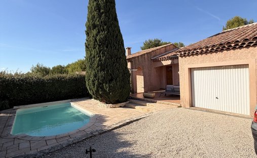 Haus in Avenue de Marseille-Liourat, Vitrolles, Frankreich 1