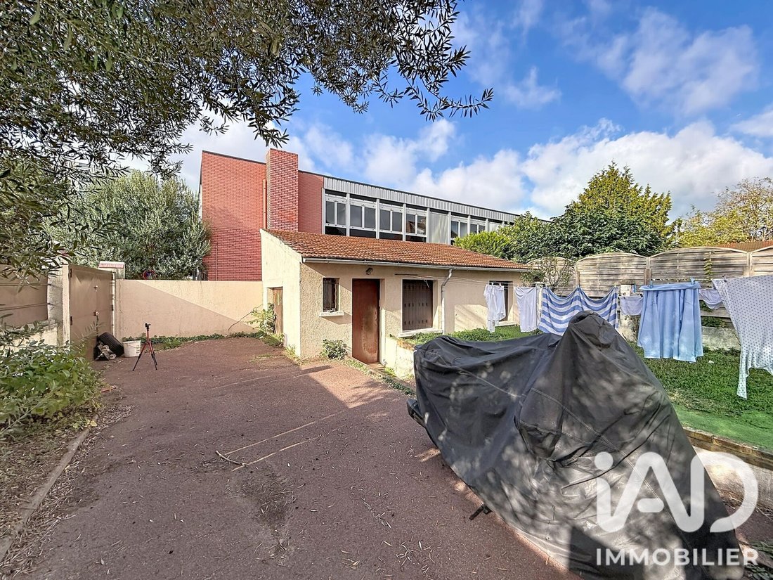 Maison à Créteil, Île-de-France, France 2 - 19137167