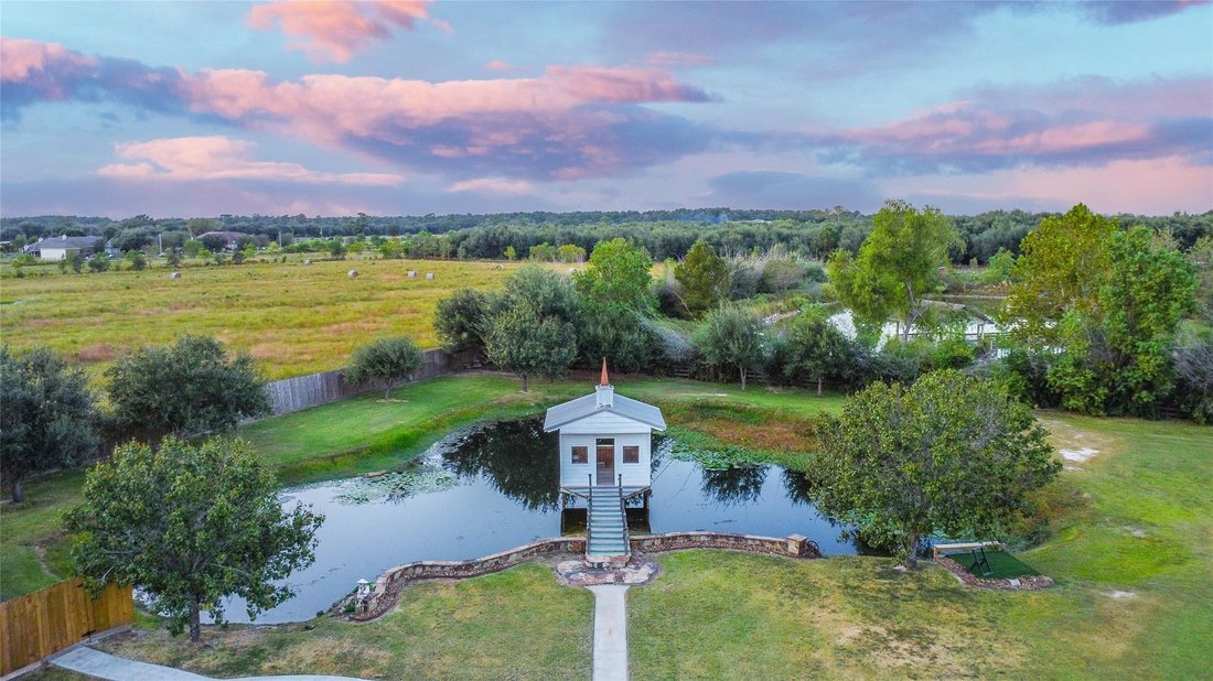 House in Houston, Texas, United States 5 - 17966804