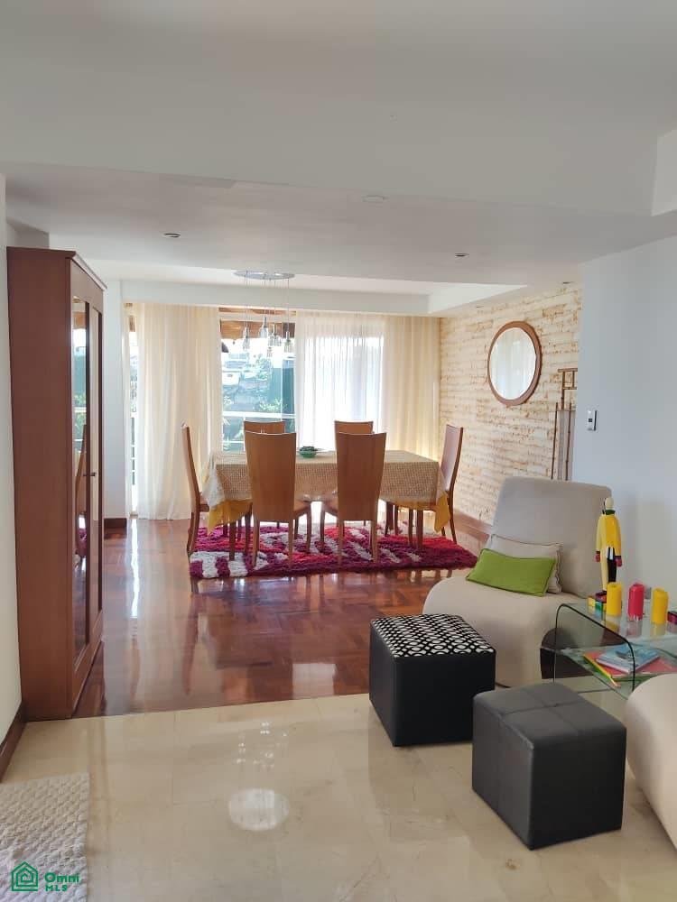 Casa en San Antonio de Los Altos, Miranda, Venezuela 3 - 17904021