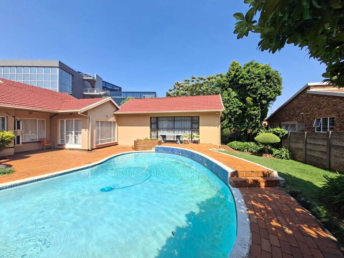 Maisons de campagne à Bedfordview, Gauteng, Afrique du Sud 1 - 19137102