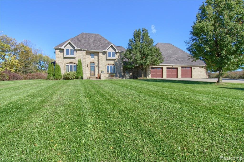 House in Newport, Michigan, United States 1 - 19137013