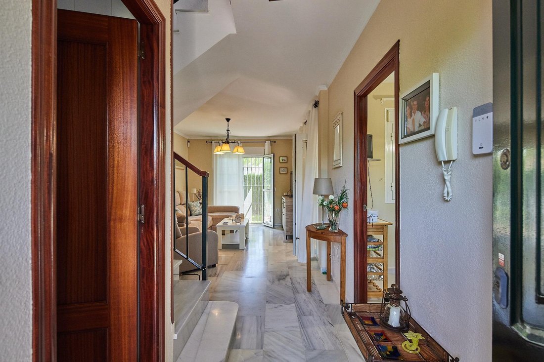 Townhouse en Chiclana de la Frontera, Andalucía, España 5 - 19137291