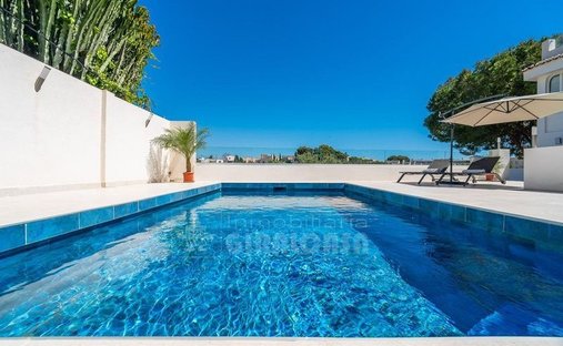 Chalet in Fuengirola, Andalusia, Spain 1