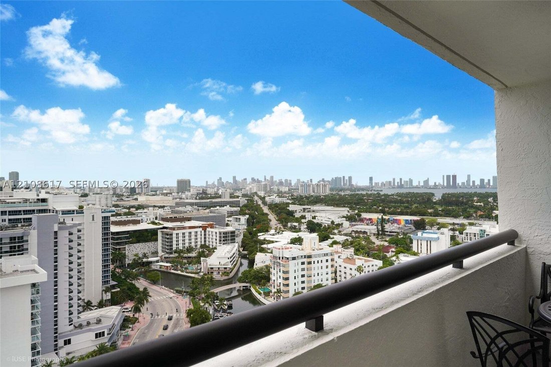 Appartement à Miami Beach, Floride, États-Unis 2 - 19136743