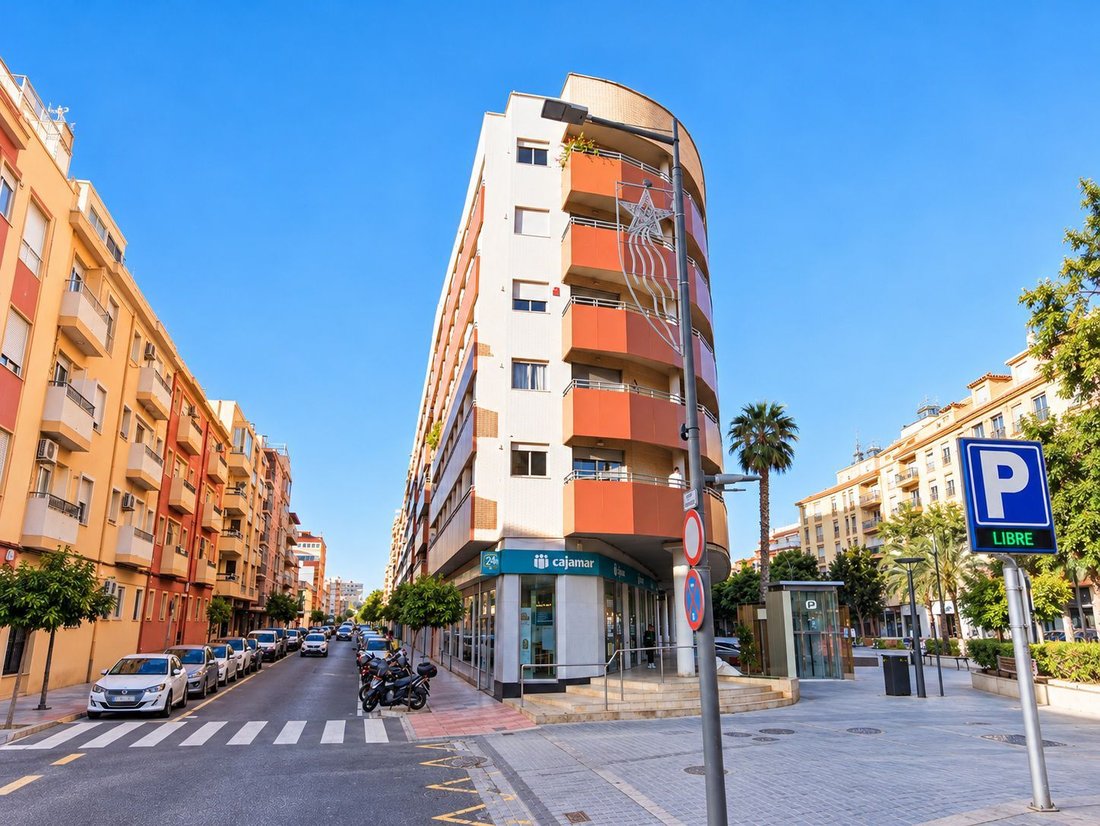 Wohnung in Dénia, Land Valencia, Spanien 2 - 19137280
