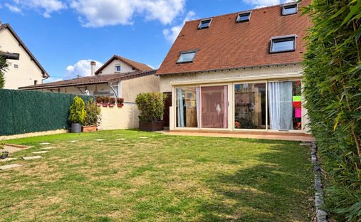 Maison à Jean Allemane-Aristide Briand, Savigny-sur-Orge, France 1