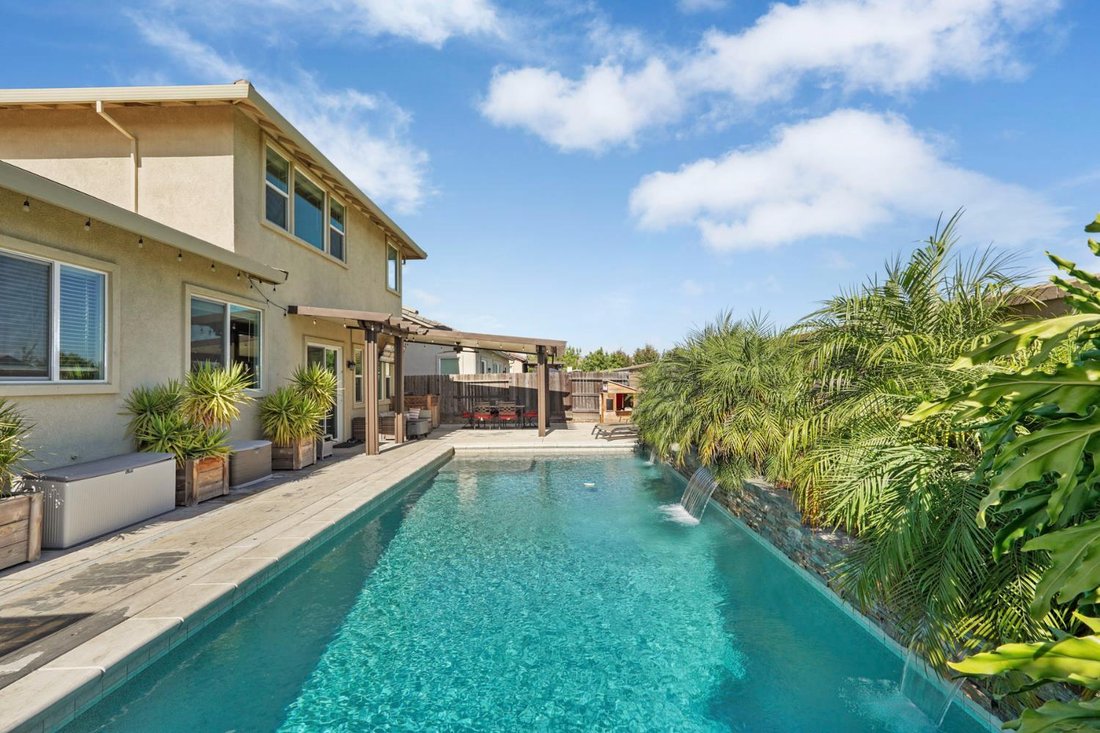 House in Lodi, California, United States 3 - 19137051