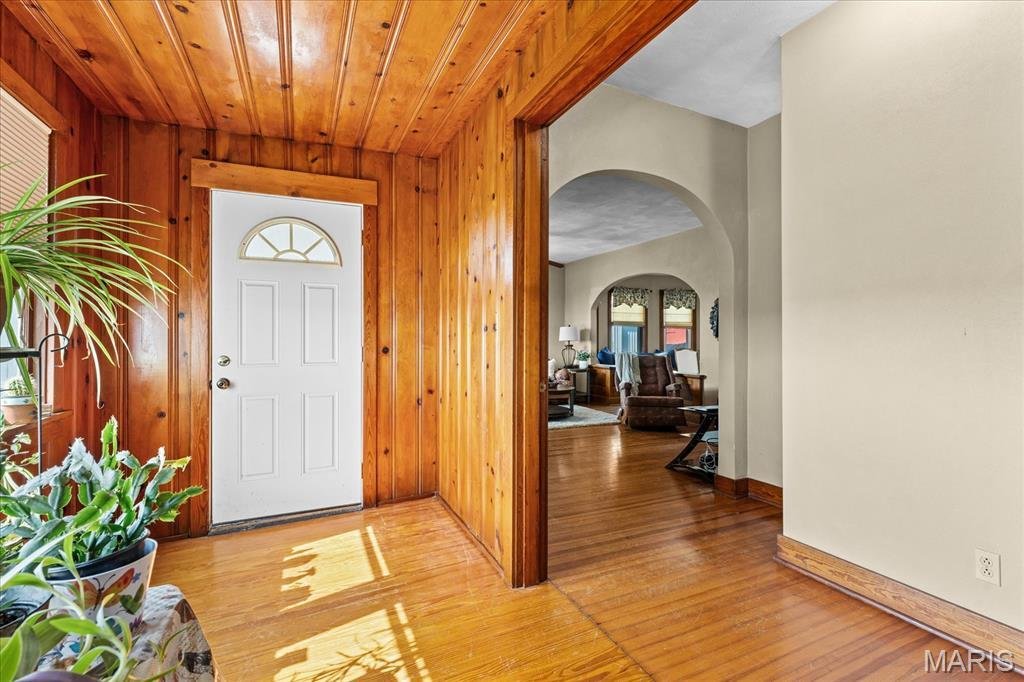 House in Alhambra, Illinois, United States 5 - 19136611
