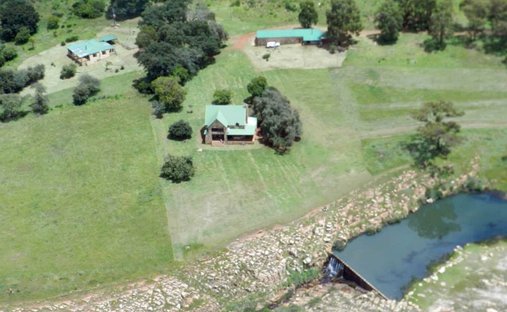 Corps de ferme en Municipalité locale de Emakhazeni, Mpumalanga, Afrique du Sud 1