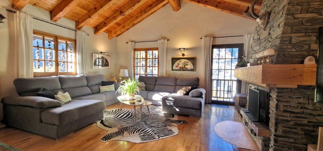 Casa en Canillo, Canillo, Andorra 1 - 19137293