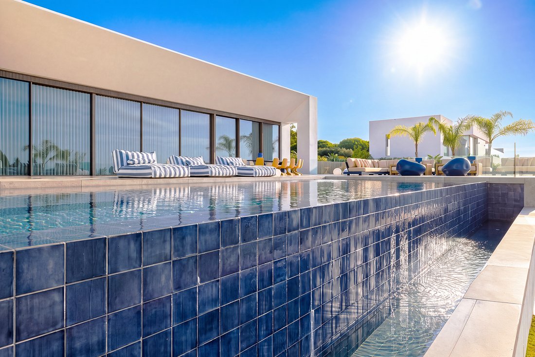 Villa en Sotogrande, San Roque, Andalucía 2 - 19137398