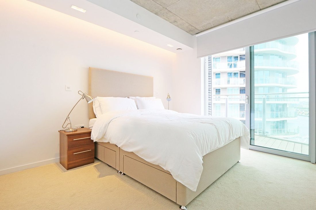 Apartment in Canning Town, Newham, England 2 - 19137331