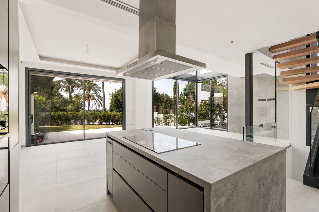 Casa en Río Real, Marbella, Andalucía 3 - 19137407