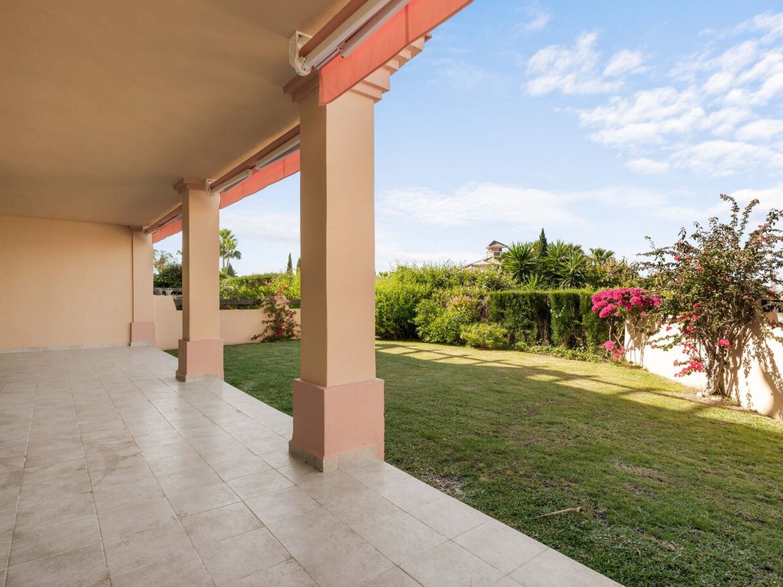 Apartment in Benahavis, Andalusia, Spain 3 - 19137389