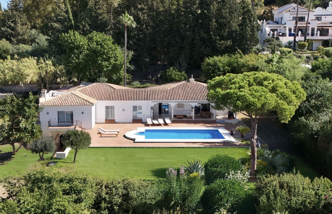 Villa en Estepona, Andalucía, España 2 - 19137371