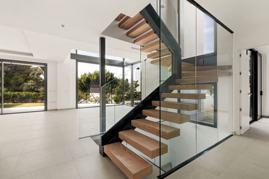 Casa en Río Real, Marbella, Andalucía 2 - 19137407
