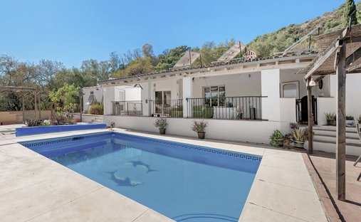 Finca à Estepona, Andalousie, Espagne 1