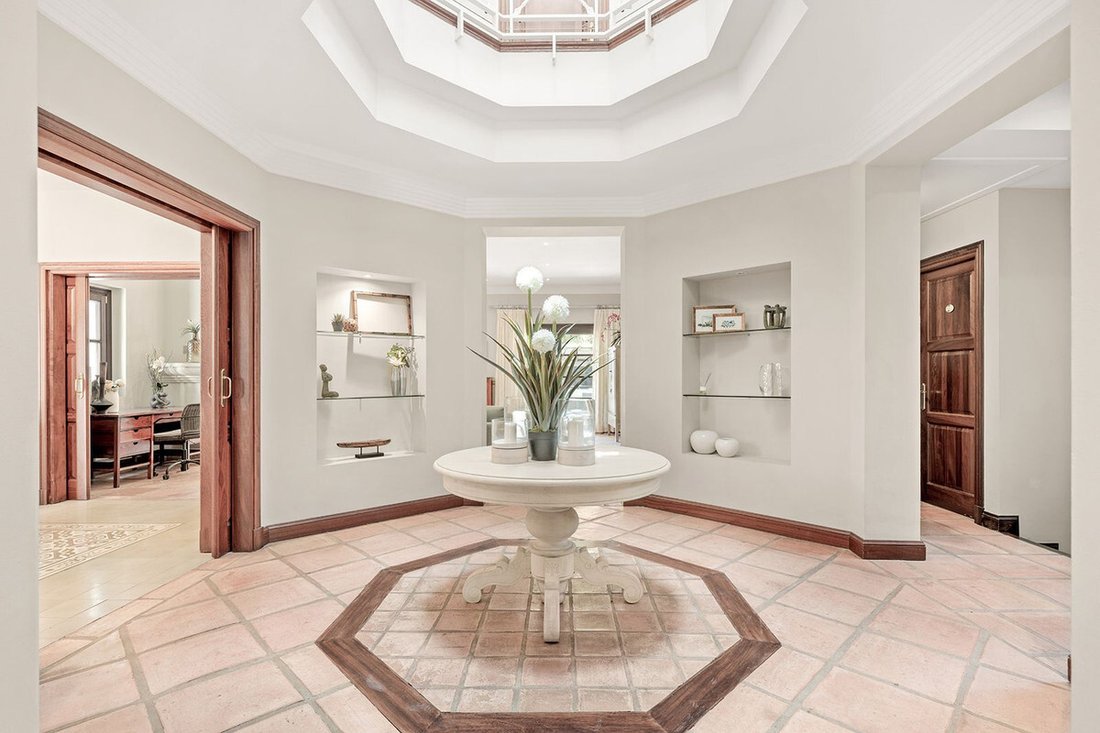 Villa in Sierra Blanca, Marbella, Spain 4 - 19137367