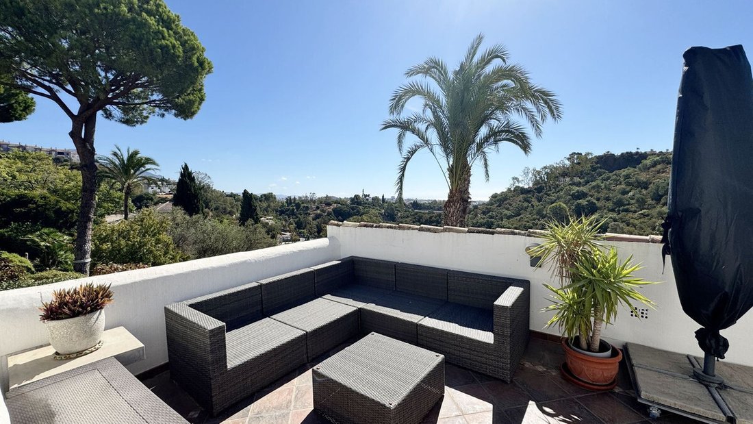 Apartment in Benahavis, Andalusia, Spain 4 - 19137402