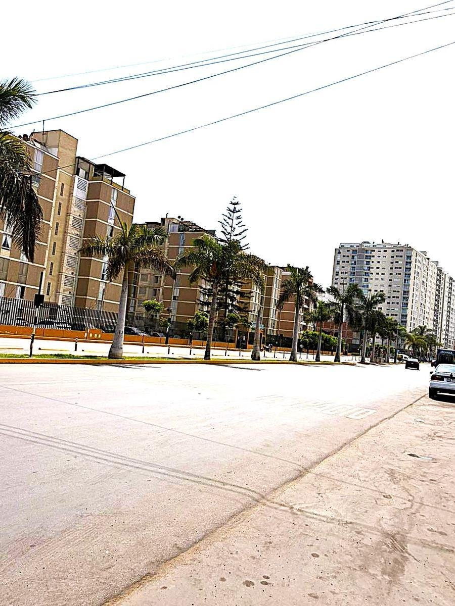 Maison à San Juan de Miraflores, Metropolitan Municipality of Lima, Pérou 2 - 19137573
