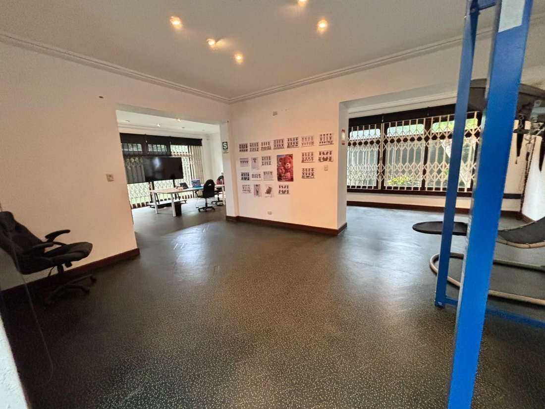 Casa en San Juan de Miraflores, Municipalidad Metropolitana de Lima, Perú 5 - 19137586