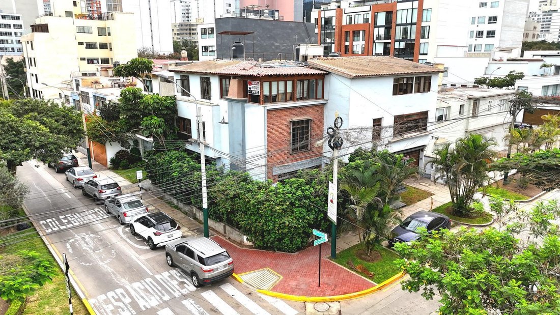 Casa en San Juan de Miraflores, Municipalidad Metropolitana de Lima, Perú 2 - 19137586