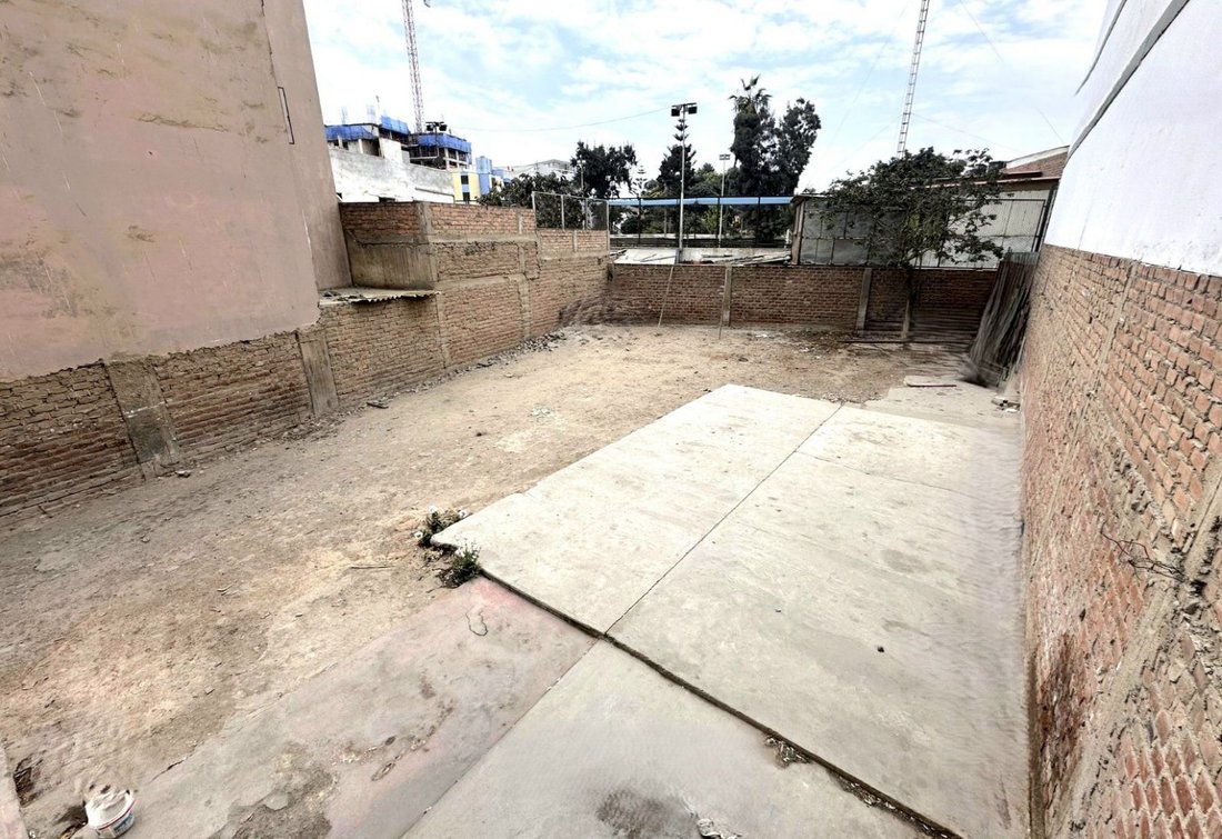Land in Lima, Callao Region, Peru 3 - 19137563